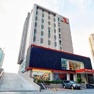 *** Hotel Red Planet Makati Amorsolo Philippines